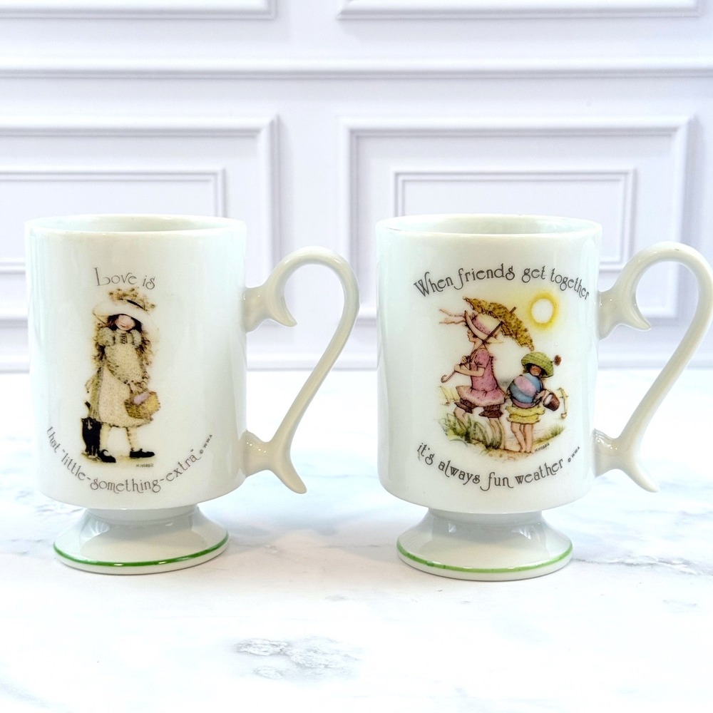 VTG PAIR (2) Holly Hobbie Pedestal Footed Mugs Love and Friendship
